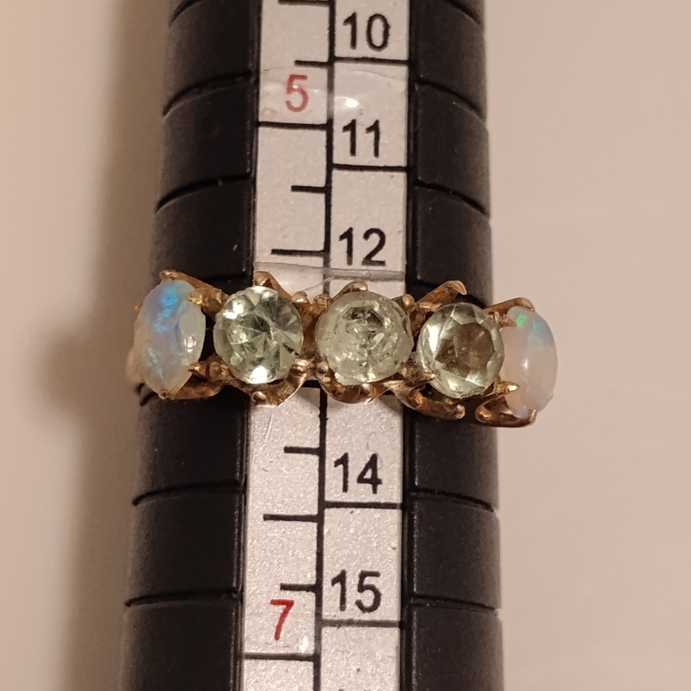 10k Gold Cubic Zirconium Ring (Size 6